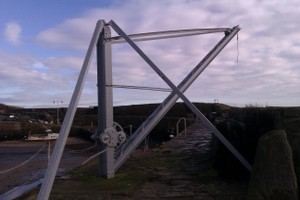 Crail harbour hand crane, looking east
