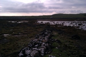 Loch Ceann Hulabhig curvilinear stone alignment