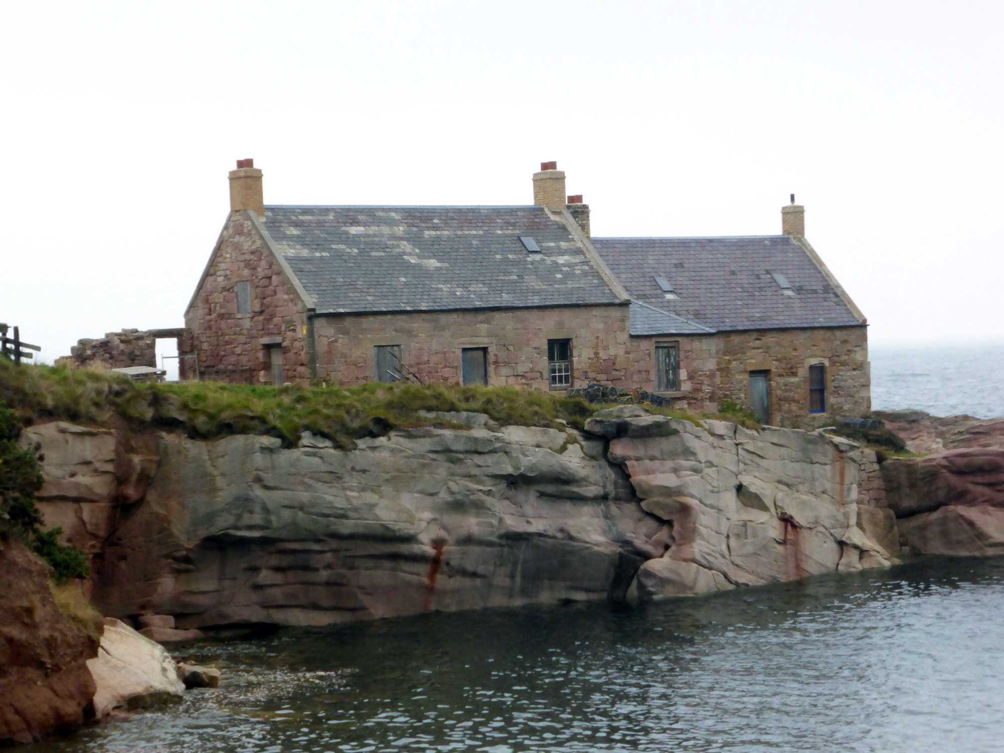 Harbour cottages, looking N